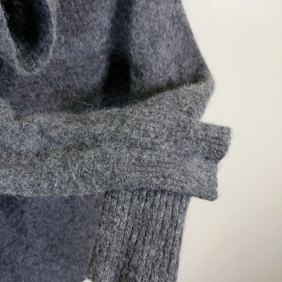 Aritzia Wilfred Free Faretta Sweater Off the Shoulder Merino Wool - Picture 10 of 16